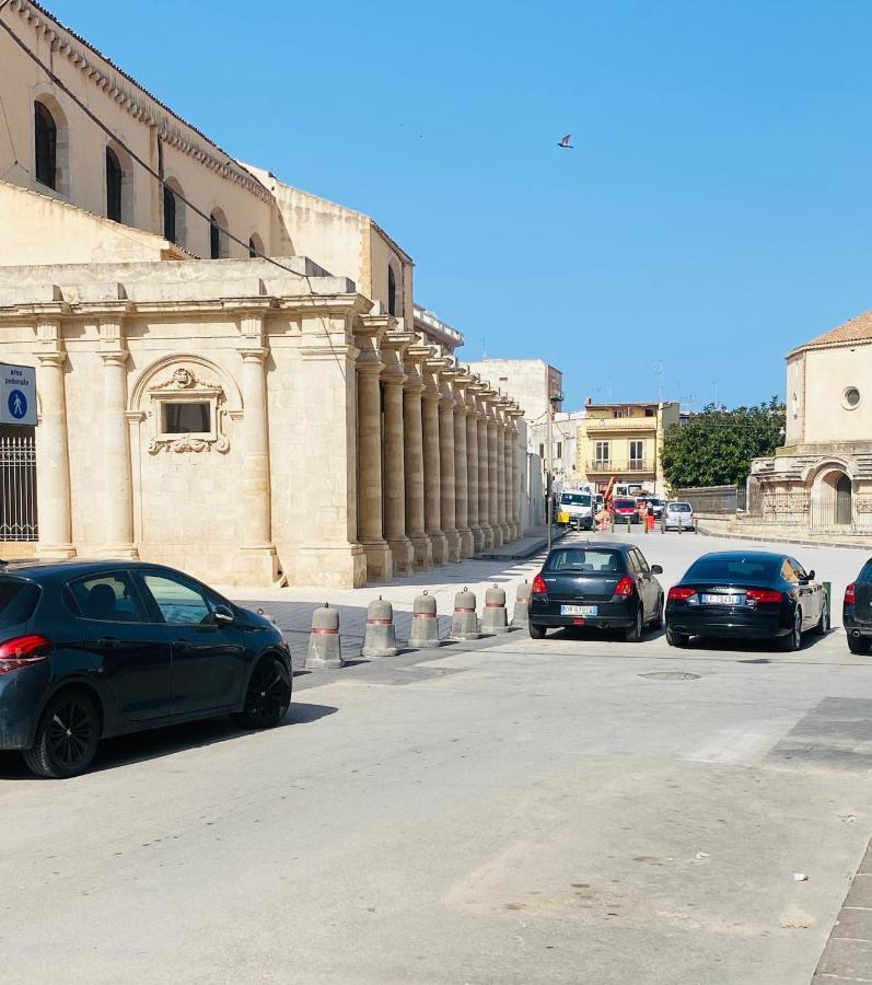סירקוזה Gi Gi Affittacamere מראה חיצוני תמונה